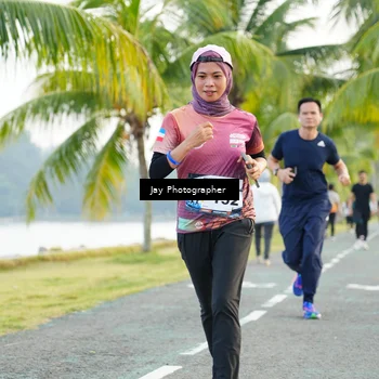 Runner Photo 4320923