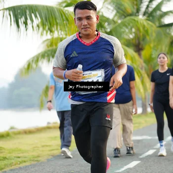 Runner Photo 4320935