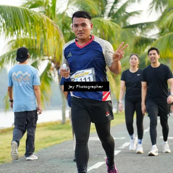 Runner Photo 4320936