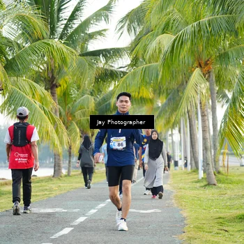 Runner Photo 4320940