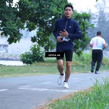 Runner Photo 4320941