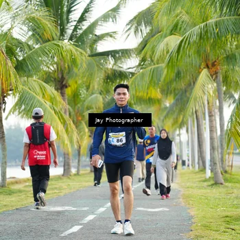 Runner Photo 4320946