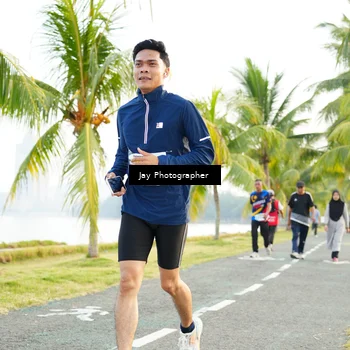 Runner Photo 4320954
