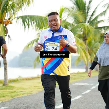 Runner Photo 4320973