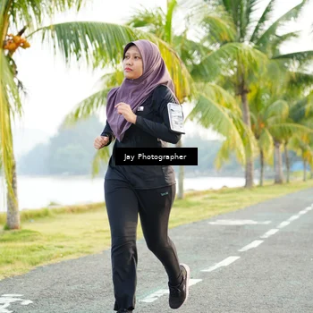Runner Photo 4320997