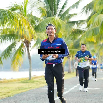 Runner Photo 4321007