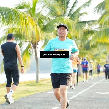 Runner Photo 4321033