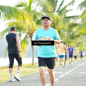 Runner Photo 4321034