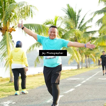 Runner Photo 4321049