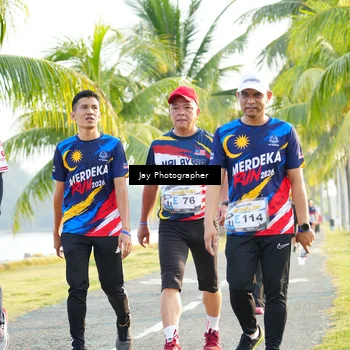 Runner Photo 4321053