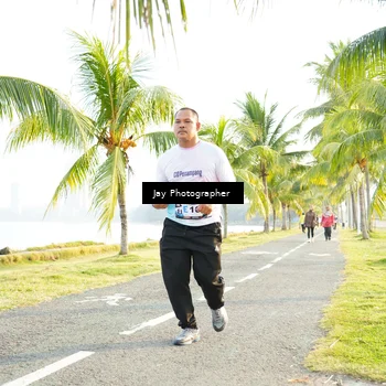 Runner Photo 4321056