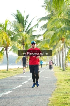 Runner Photo 4321073