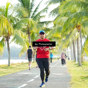 Runner Photo 4321075
