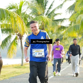 Runner Photo 4321101