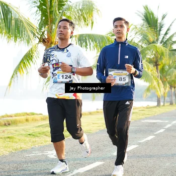 Runner Photo 4321118