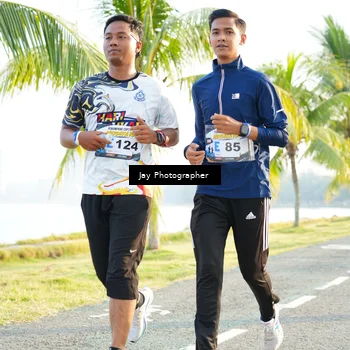 Runner Photo 4321124