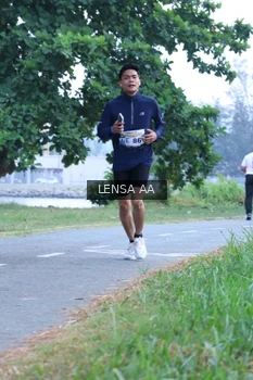Runner Photo 4321127