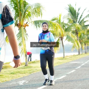 Runner Photo 4321141