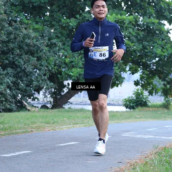 Runner Photo 4321145