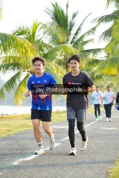Runner Photo 4321218