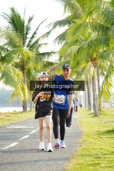 Runner Photo 4321367
