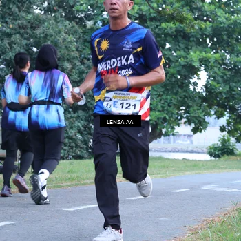 Runner Photo 4321410