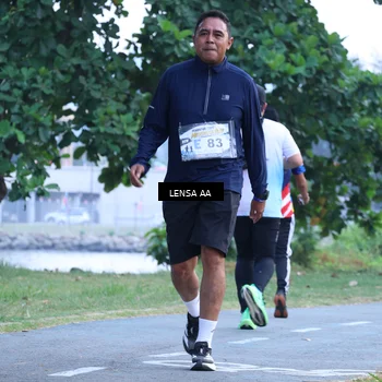 Runner Photo 4321432