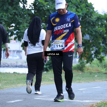 Runner Photo 4321434