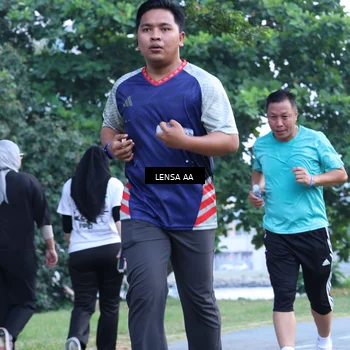 Runner Photo 4321436