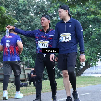Runner Photo 4321445