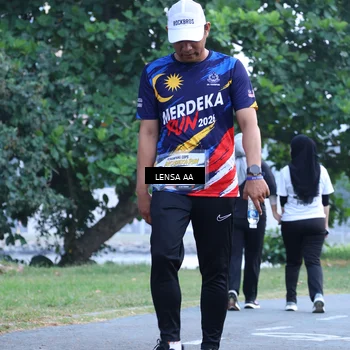 Runner Photo 4321447