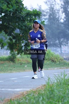 Runner Photo 4321456