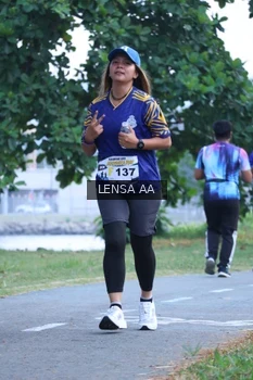 Runner Photo 4321457