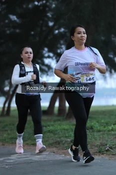 Runner Photo 4321471