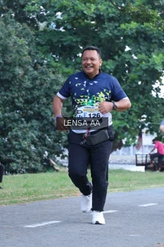 Runner Photo 4321521