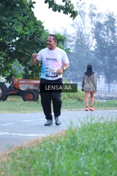 Runner Photo 4321555