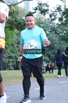 Runner Photo 4321557