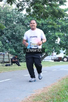 Runner Photo 4321566