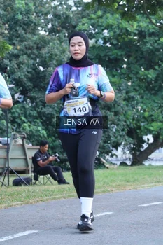 Runner Photo 4321574