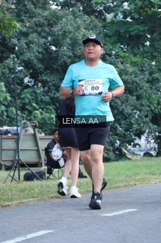 Runner Photo 4321583