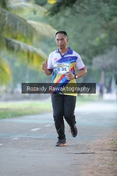 Runner Photo 4321596