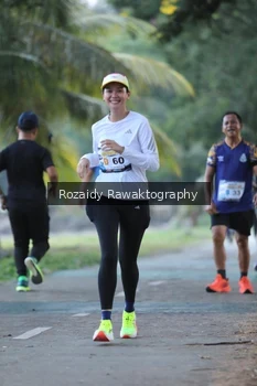 Runner Photo 4321605
