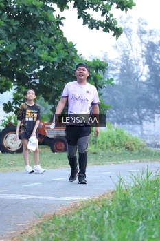 Runner Photo 4321614