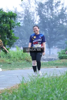 Runner Photo 4321619