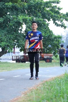 Runner Photo 4321623
