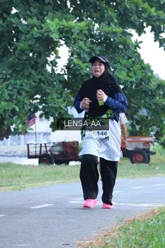 Runner Photo 4321631