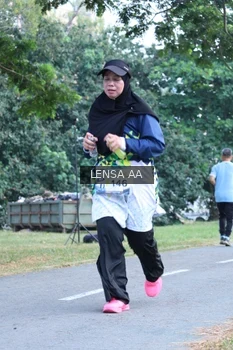 Runner Photo 4321634