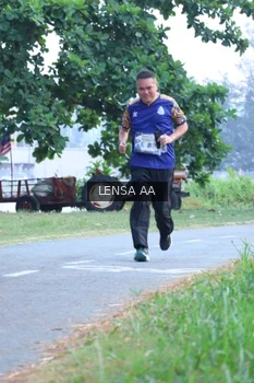Runner Photo 4321653