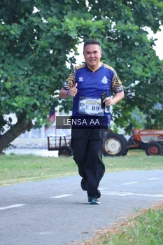 Runner Photo 4321654