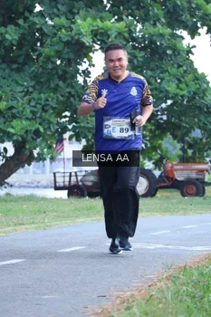 Runner Photo 4321658